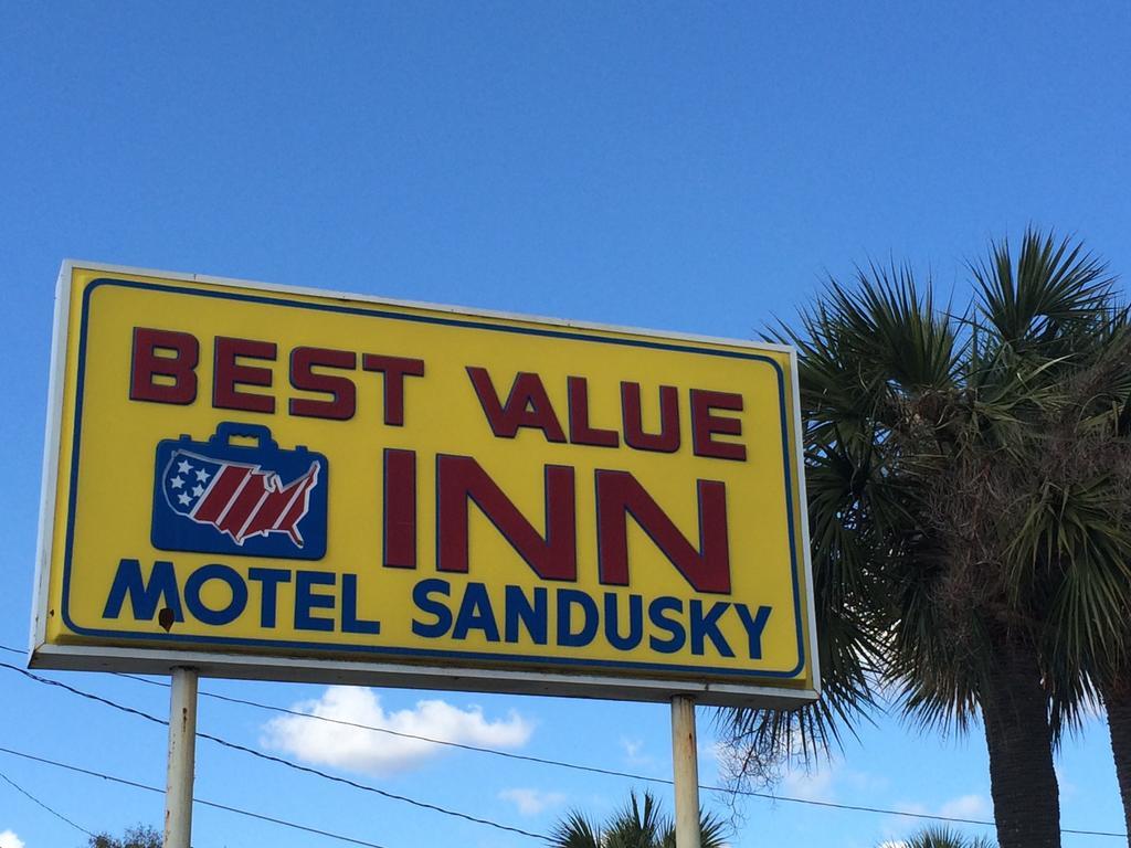 Best Value Inn Motel Sandusky Marianna Exteriör bild