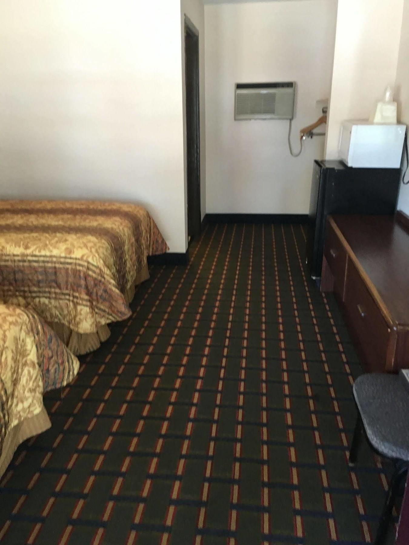 Best Value Inn Motel Sandusky Marianna Exteriör bild